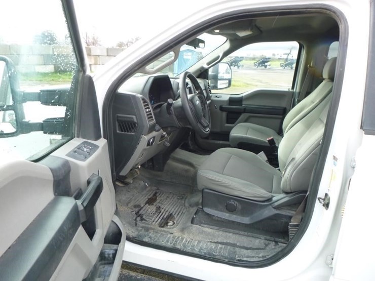 2019-ford-f250-image-9