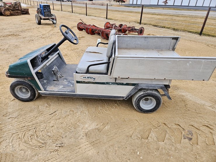 club-car-turf-2-image-2