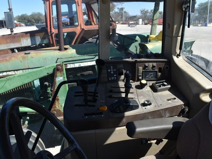 john-deere-6410-image-11