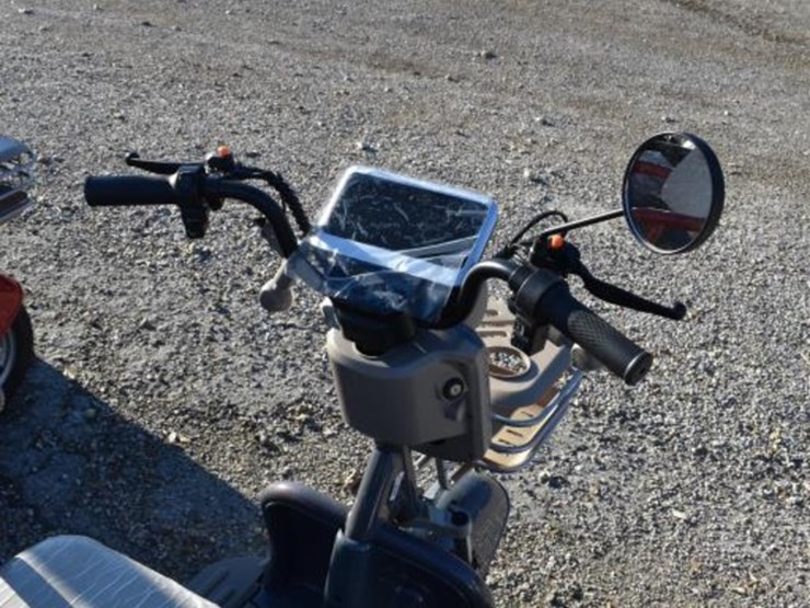 irgc40-3-wheel-electric-cart-(serial-#-25h25100637)-image-5