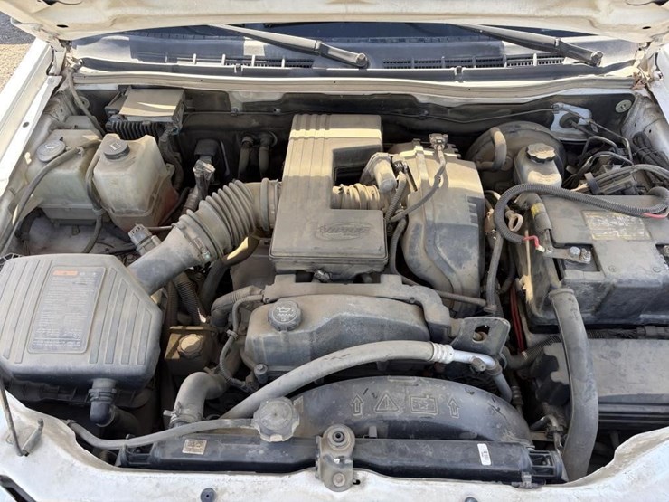 2011-chevrolet-colorado-image-22