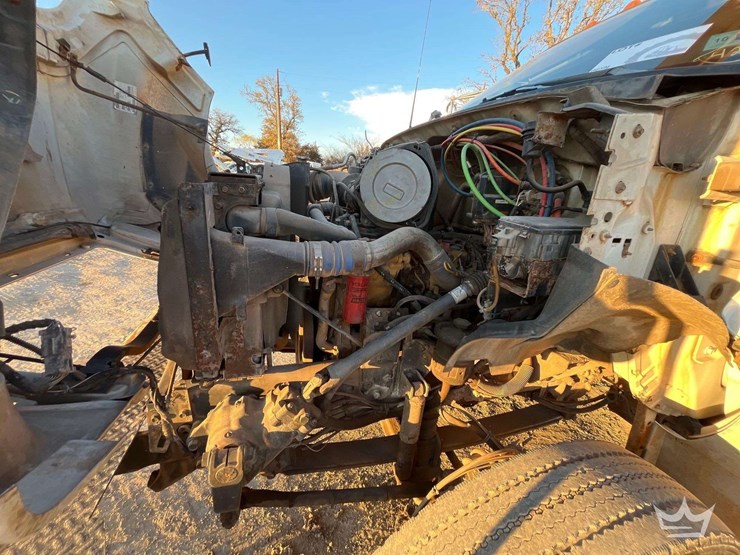 2006-ford-f750-image-8