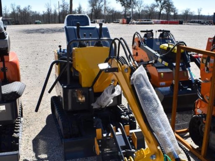 landhonor-lhr-kn16-cem-mini-excavator-(damaged-rops)-(serial-#-20250908035)-image-2