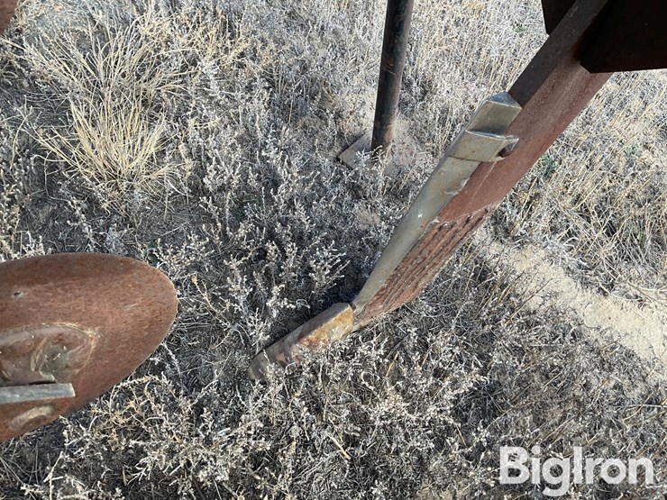 3-pt-in-line-ripper-image-12