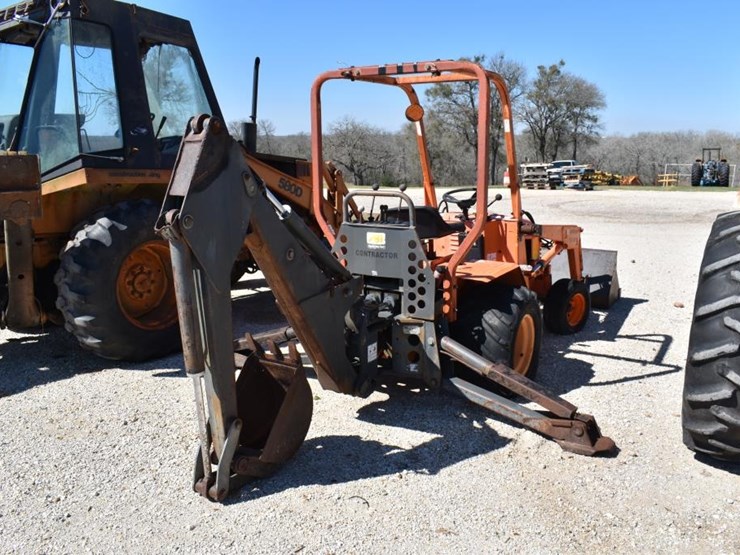 contractor-tlb-20d-tractor-w/-loader-and-backhoe-(will-not-move)-(serial-#-image-6