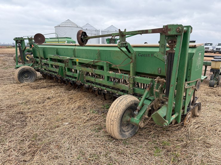 #38669-•-great-plains-spd20-20'-grain-drill-image-1