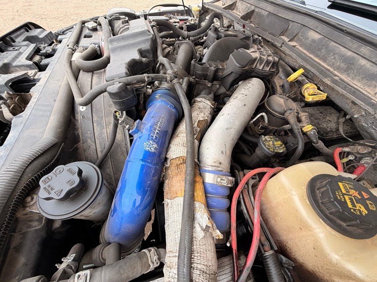 2015-ford-f550-image-35