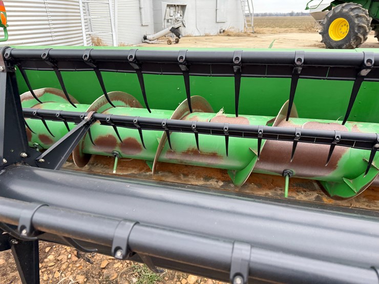 2012-john-deere-630f-image-31