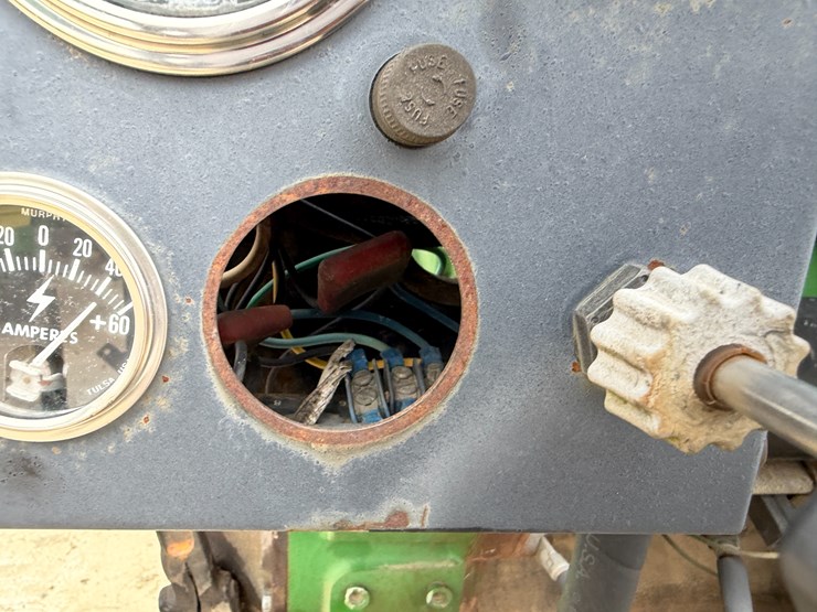 john-deere-4045t-image-27