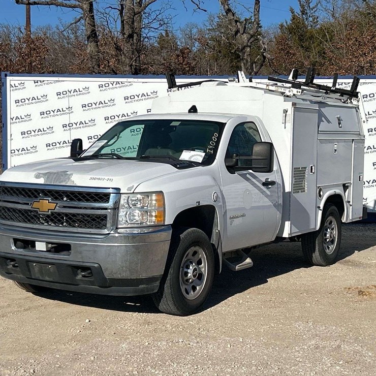 2013 CHEVROLET SILVERADO 3500HD