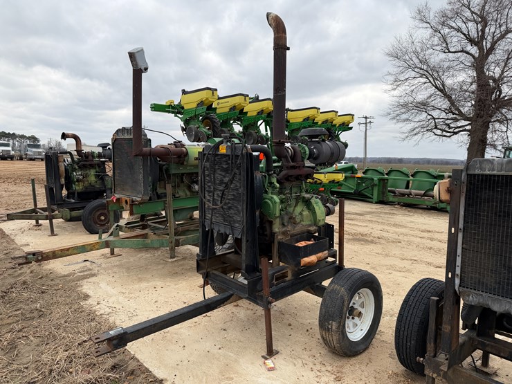 john-deere-4045t-image-1