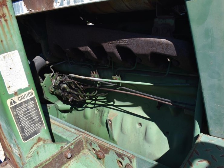 john-deere-2940-image-9