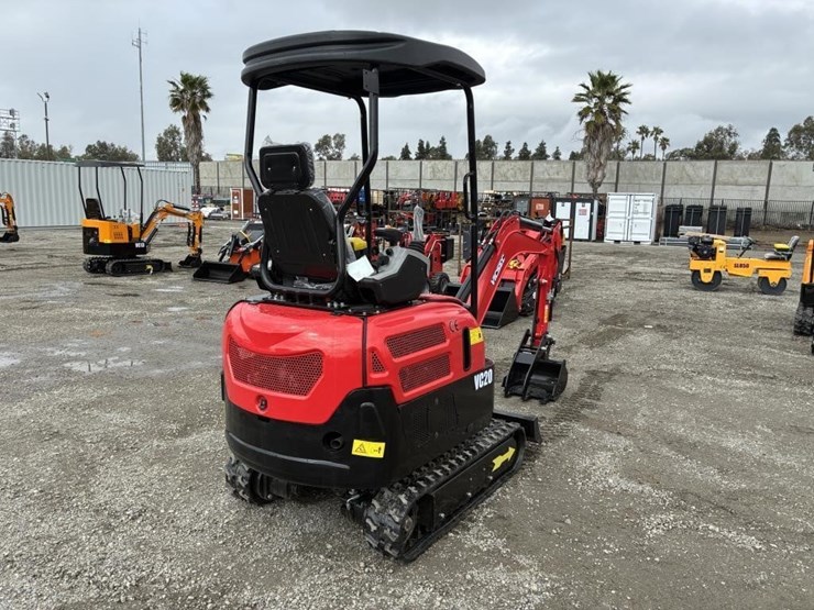 2026-vicsec-hydraulic-excavator-image-3