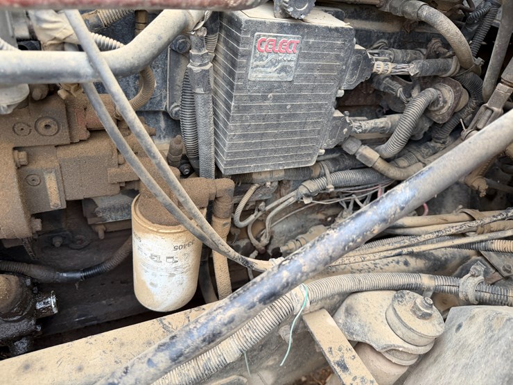 1996-international-9400-image-50