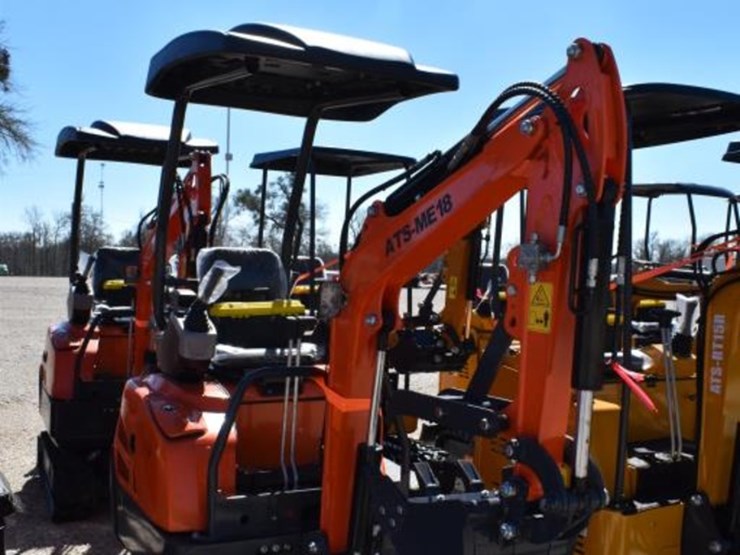ats-me18-mini-excavator-(serial-#-2511239205xx)-image-2