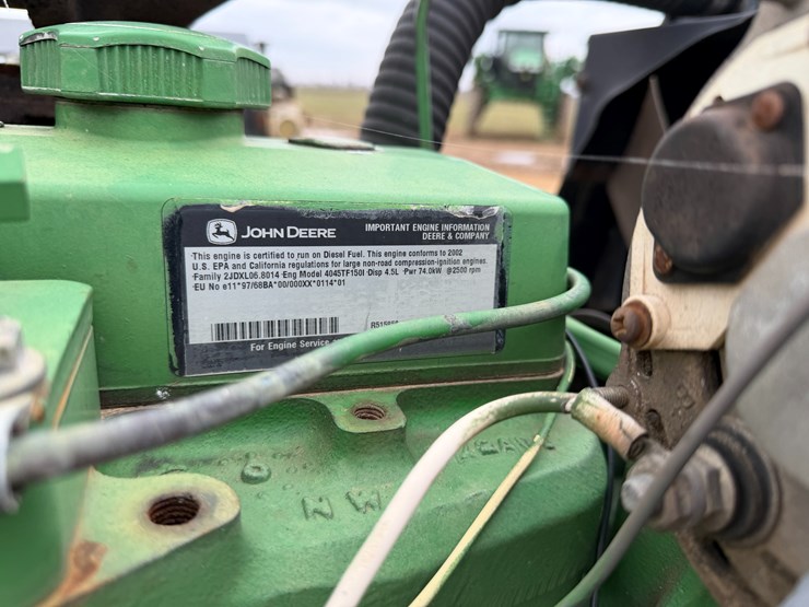 john-deere-4045t-image-25