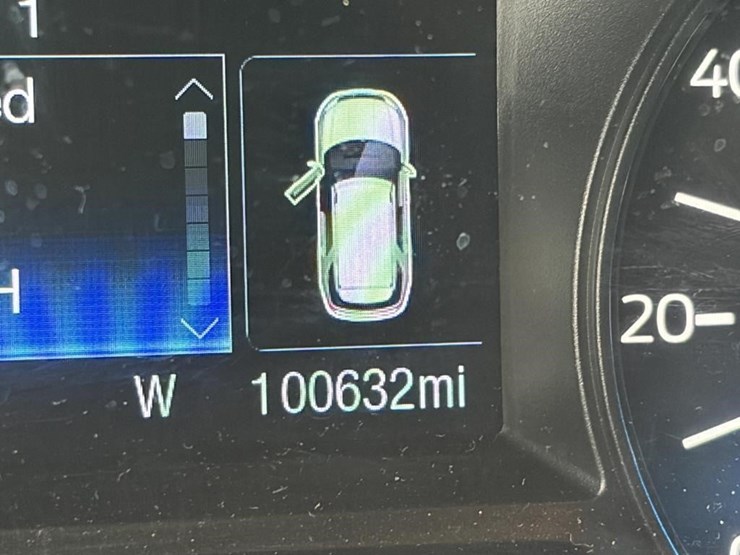 2019-ford-explorer-xlt-image-14