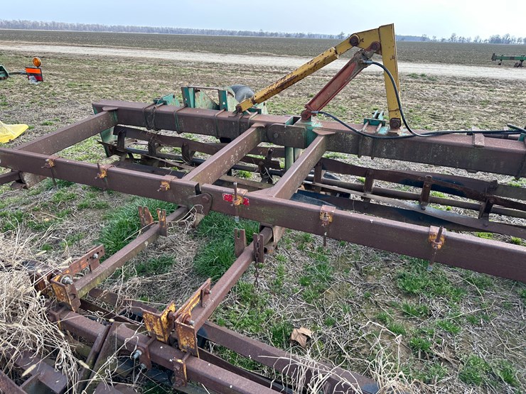 #38708-•-forrest-city-machine-works-26'-chopper-image-40