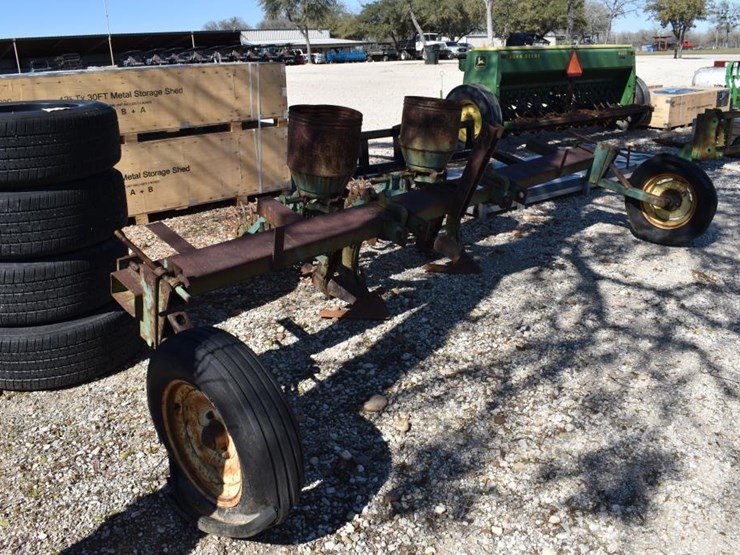 john-deere-2-image-2