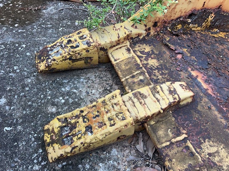 51”-bucket-image-4