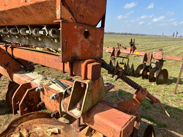 #38698-•-levee-plow-w/-seeder-image-14