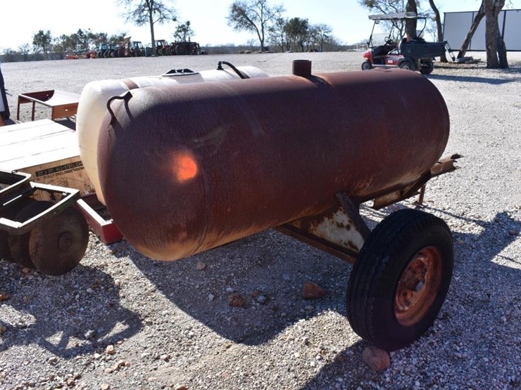 250-gallon-steel-tank-image-3