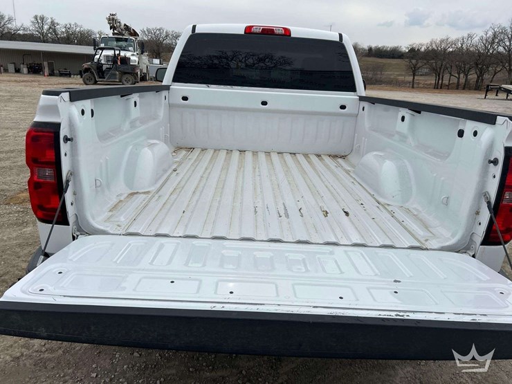 2016-chevrolet-silverado-1500-image-18