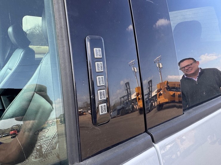 ford-f150-xlt-image-26