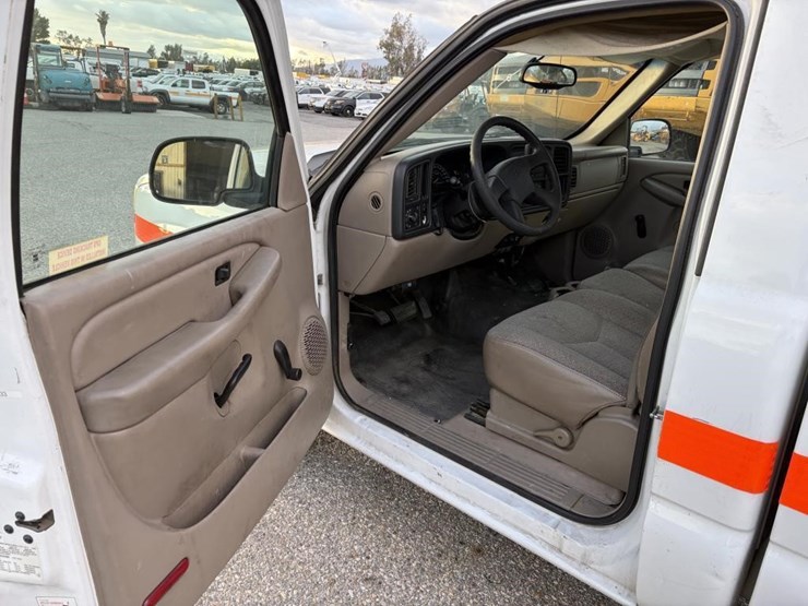 2006-chevrolet-1500-image-10