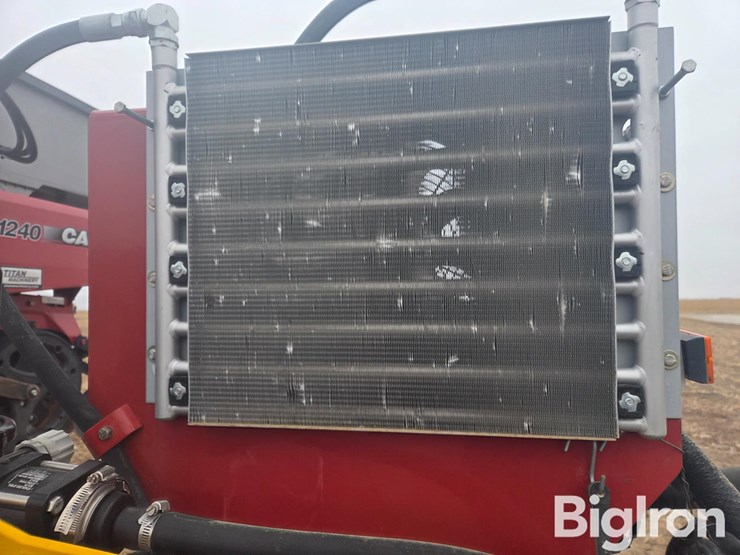 2011-case-ih-1240-image-20