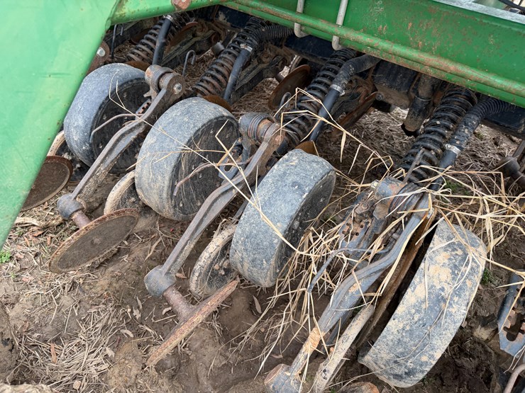 john-deere-1560-image-51