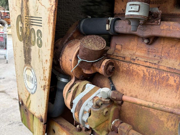 minneapolis-moline-g708-image-12