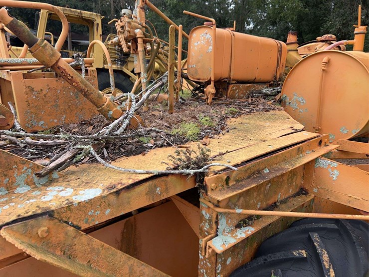 minneapolis-moline-ztu-image-28