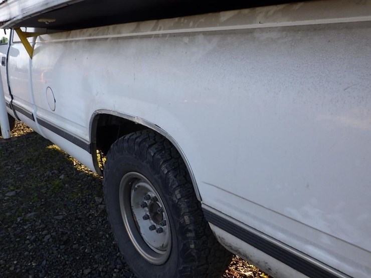 1998-chevrolet-2500-image-18