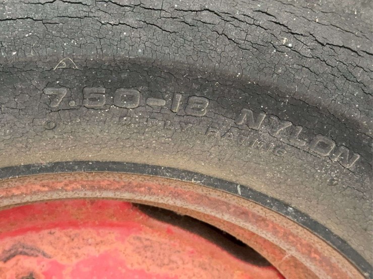 massey-ferguson-95-image-45