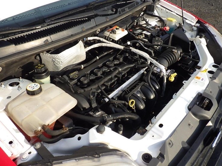 2013-ford-transit-connect-image-13