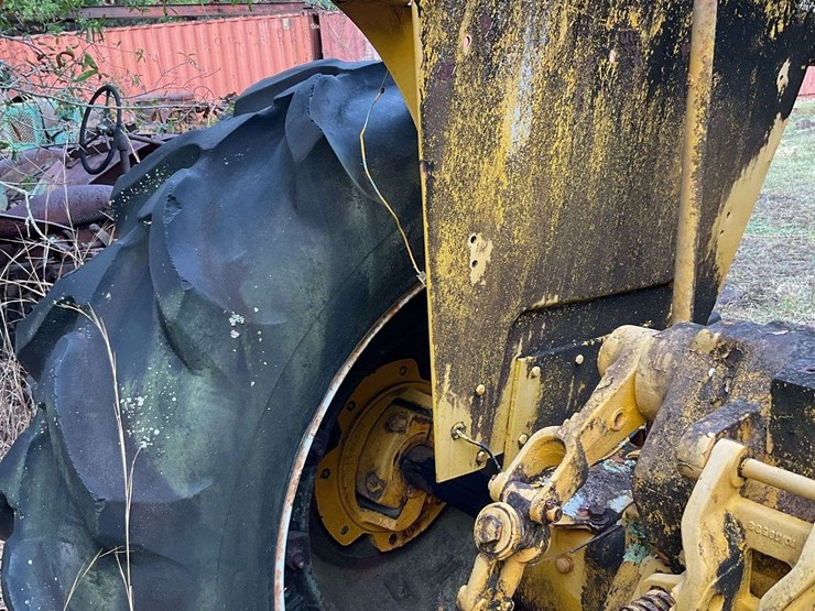 minneapolis-moline-g900-image-10