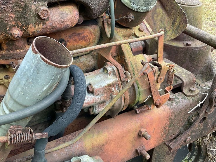 b.f.-avery-parts-tractor-image-5