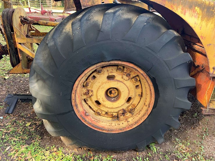 john-deere-840-image-63