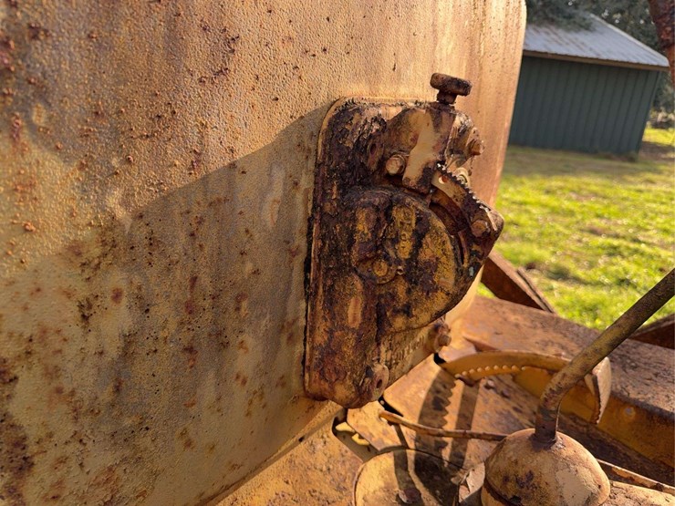 caterpillar-diesel-thirty-five-image-42