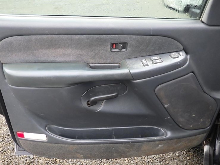 1999-chevrolet-2500-image-19