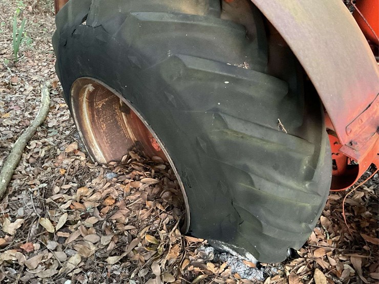 j-i-case-la-image-13