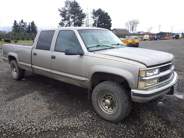 1999-chevrolet-3500-image-3