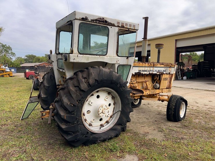 minneapolis-moline-g1050-image-4