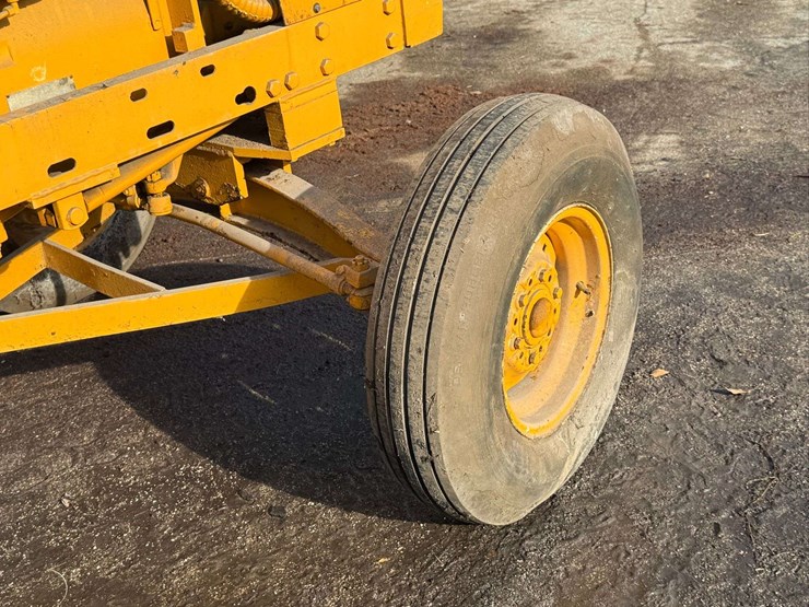 minneapolis-moline-jet-star-3-image-36