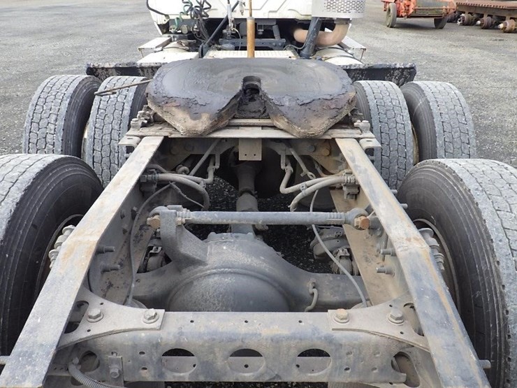 2009-international-prostar-image-9