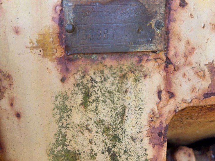 caterpillar-diesel-thirty-five-image-61