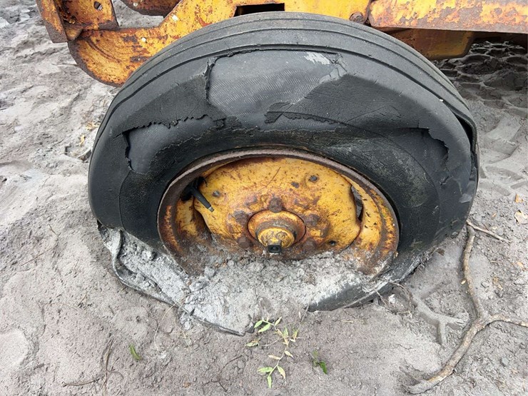 massey-ferguson-orchard-image-18