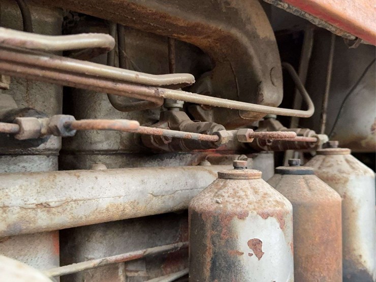 massey-ferguson-95-image-26