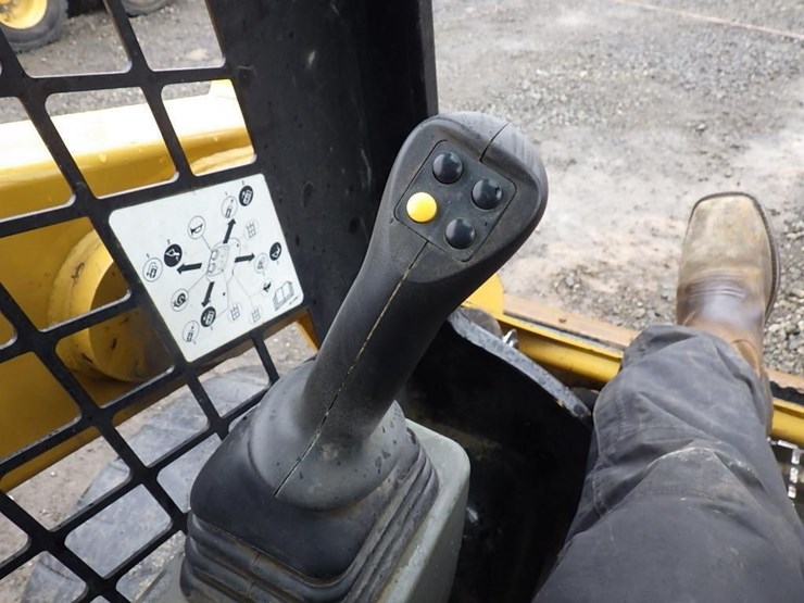 caterpillar-226d3-image-25